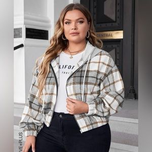 Plaid drop shoulder jacket.